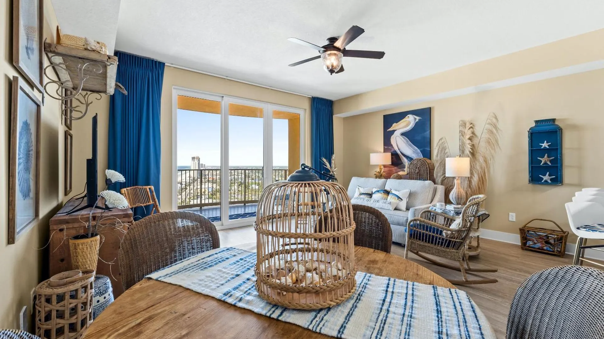 Lägenhet Calypso Resort Tower 3 By Panhandle Getaways Panama City Beach