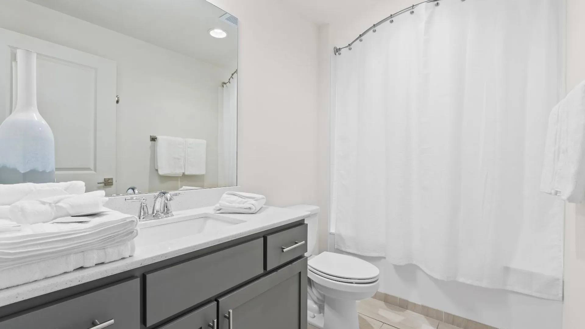 Calypso Resort Tower 3 By Panhandle Getaways Panama City Beach