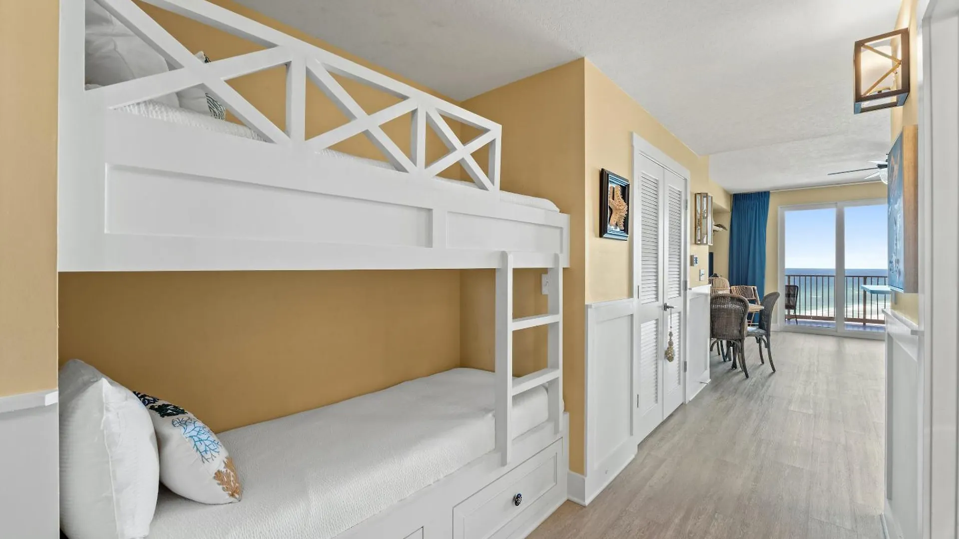 Calypso Resort Tower 3 By Panhandle Getaways Panama City Beach Apartment