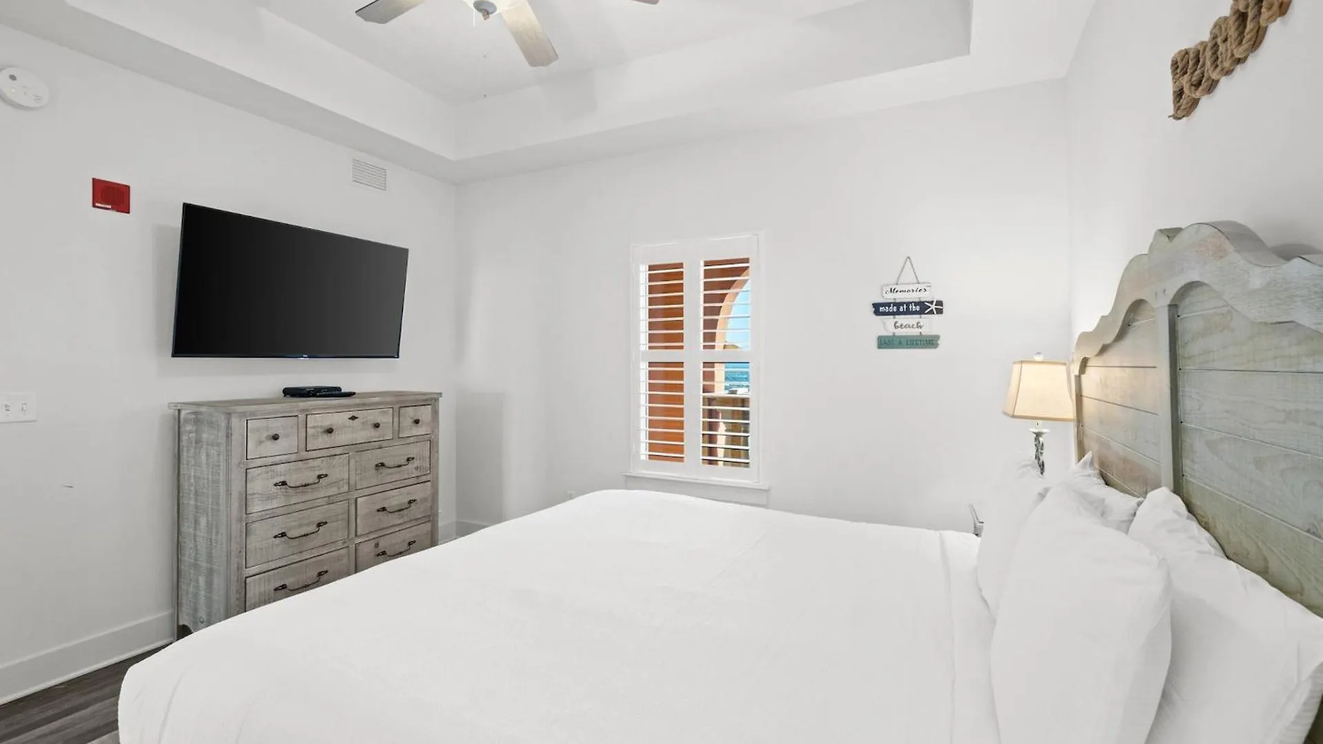 Calypso Resort Tower 3 By Panhandle Getaways Panama City Beach